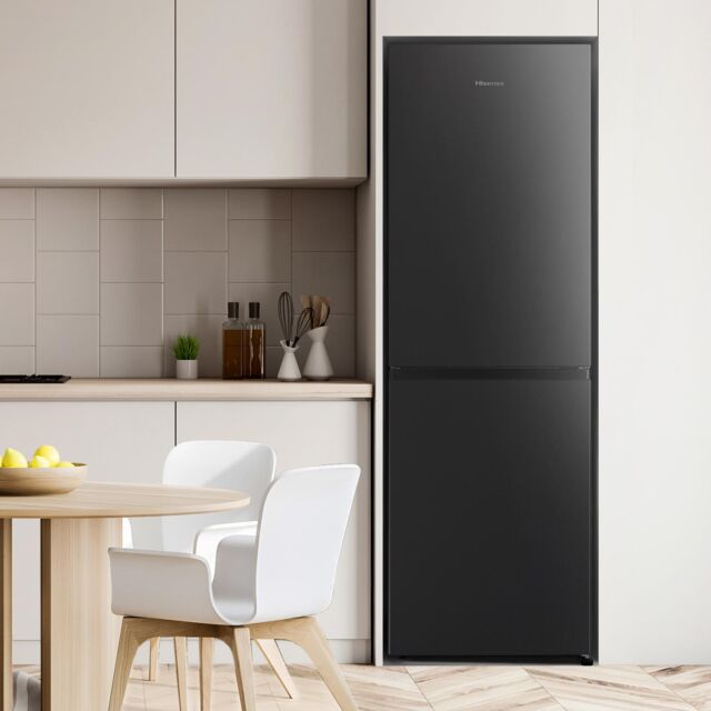 Hisense RB327N4ABD 55cm 60/40 Frost Free Fridge Freezer - Black