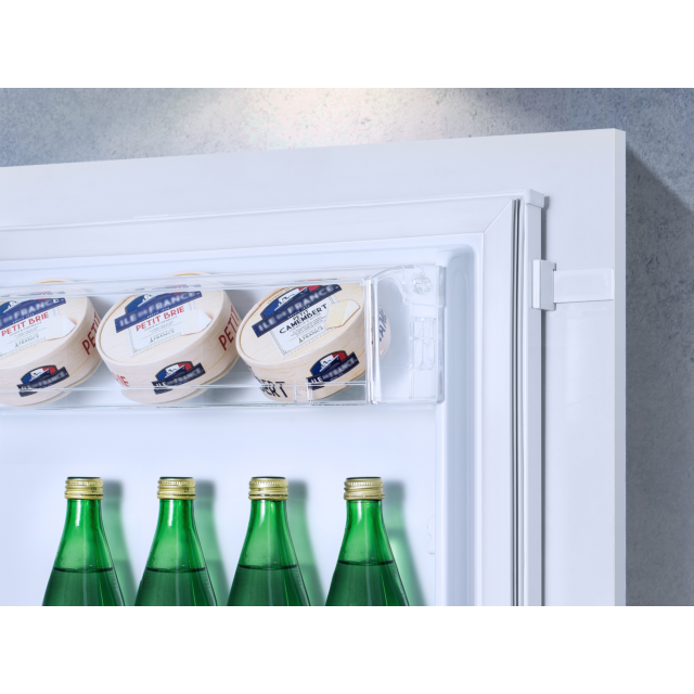Hisense RIB312F4AWE 54cm 70/30 Frost Free Integrated Fridge Freezer - White