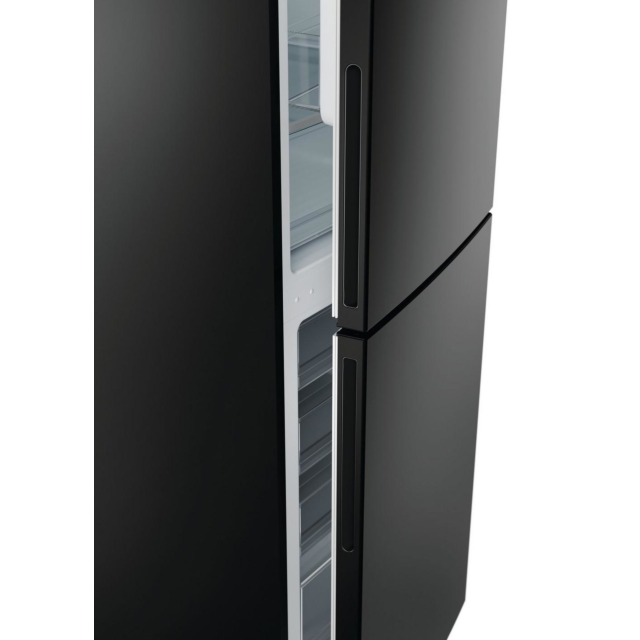 Hoover HVT3CLFCKIHB 54.5Cm Static Fridge Freezer - Black