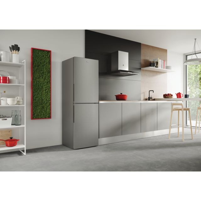Hoover HVT3CLFCKIHS 55cm 50/50 Low Frost Fridge Freezer - Silver