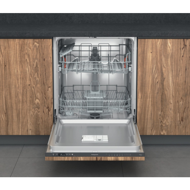 Hotpoint H2IHKD526UK Full Size Dishwasher - White - 14 Place Settings