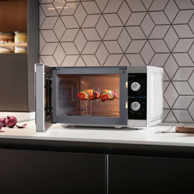 Sharp YC-MG01U-S 20 Litres Microwave Oven - SIlver